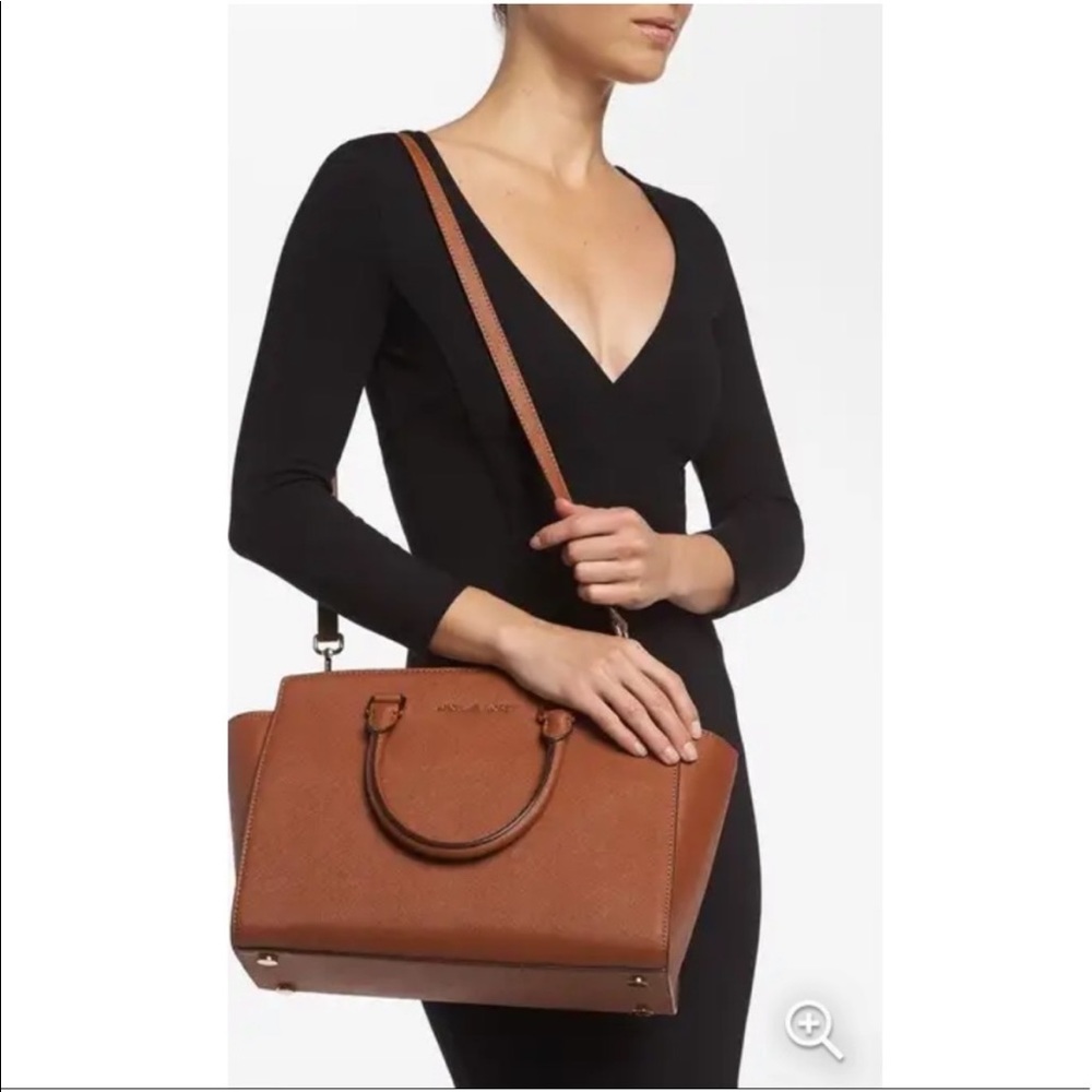 LARGE Michael Kors travel Selma bag